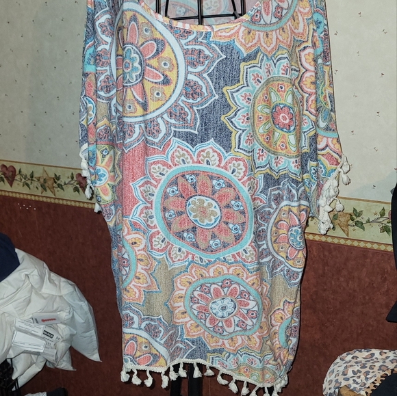 Tunic - Picture 2 of 4